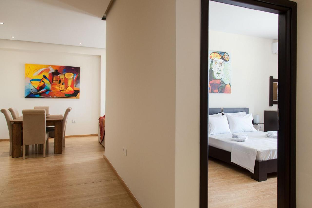 Modern Apt In Glyfada A Breath Away From The Sea - The View أثينا المظهر الخارجي الصورة