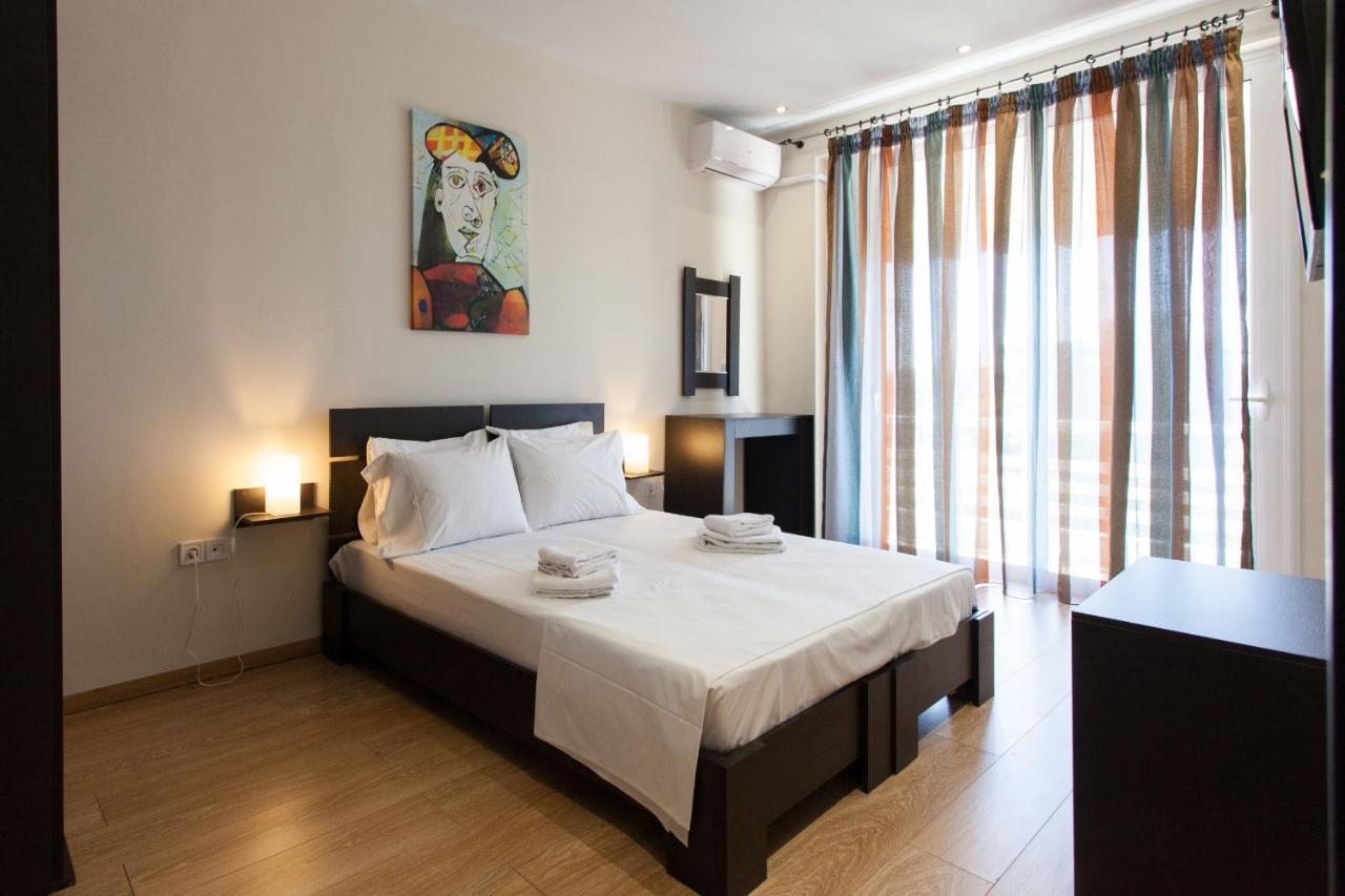 Modern Apt In Glyfada A Breath Away From The Sea - The View أثينا المظهر الخارجي الصورة