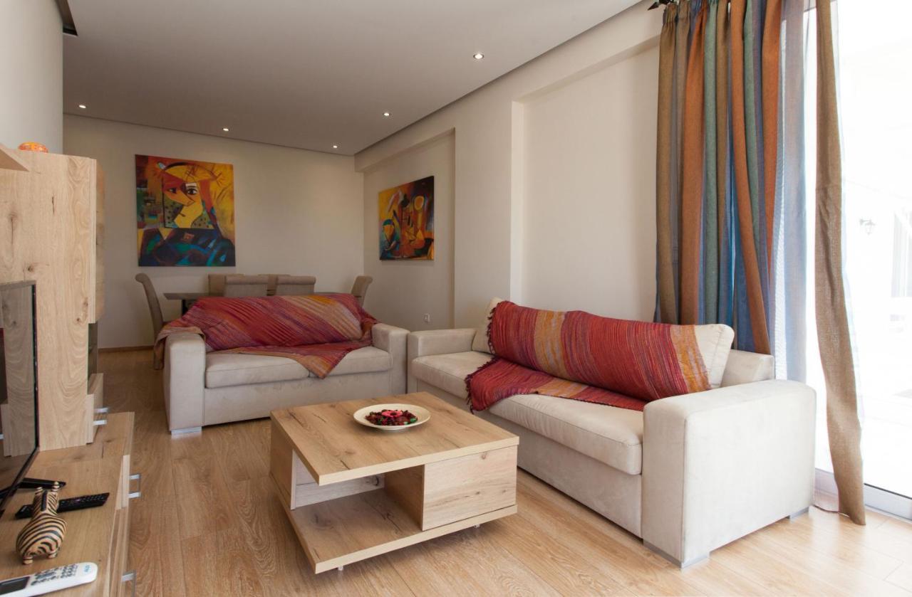 Modern Apt In Glyfada A Breath Away From The Sea - The View أثينا المظهر الخارجي الصورة