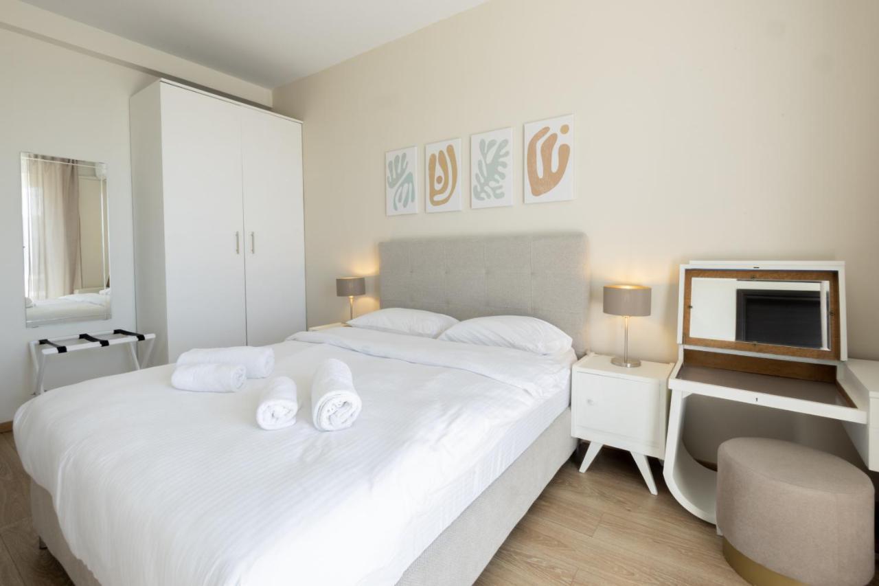 Modern Apt In Glyfada A Breath Away From The Sea - The View أثينا المظهر الخارجي الصورة